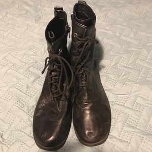 Vintage Nine West lace up boots